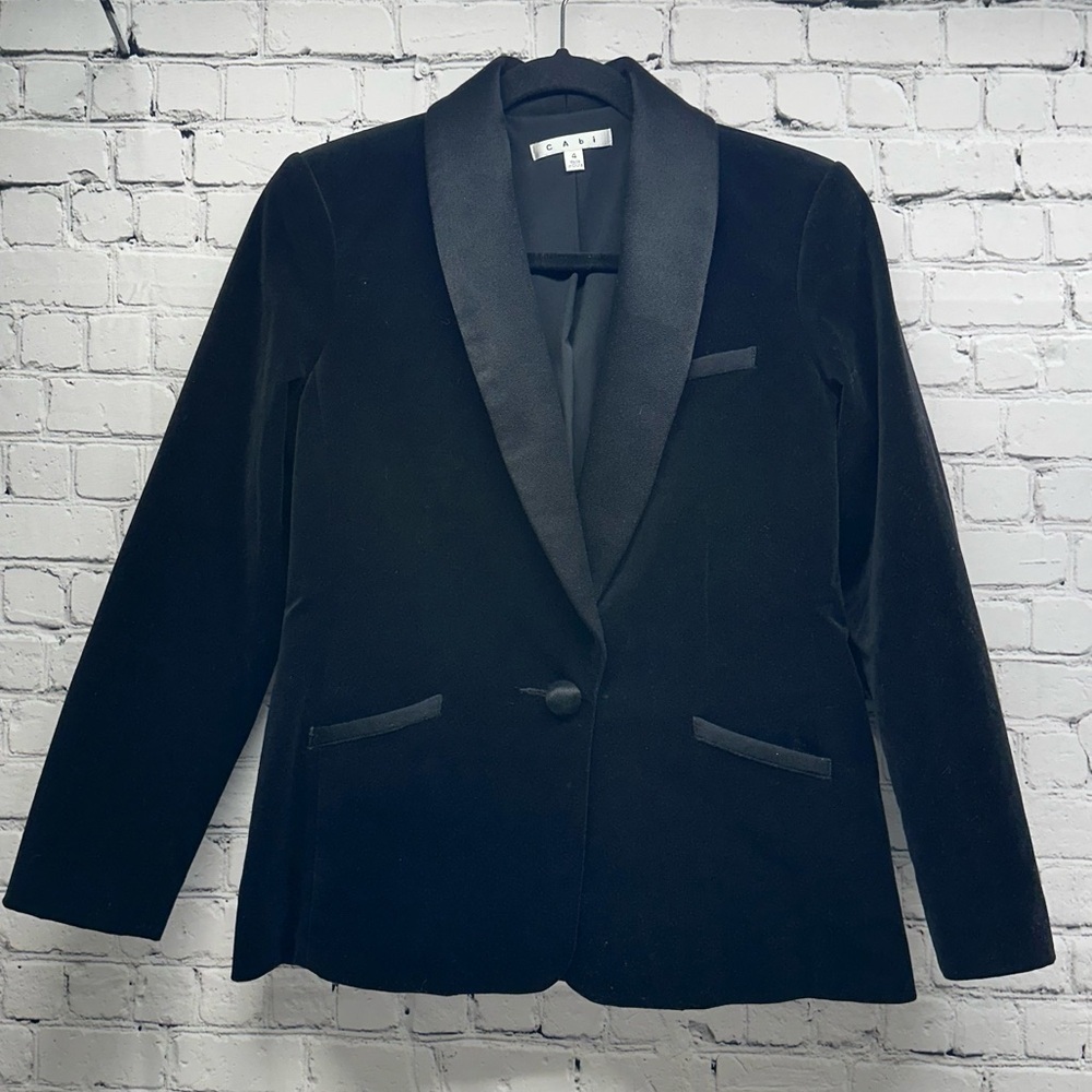 CAbi Gala Black Velvet Tuxedo Jacket small